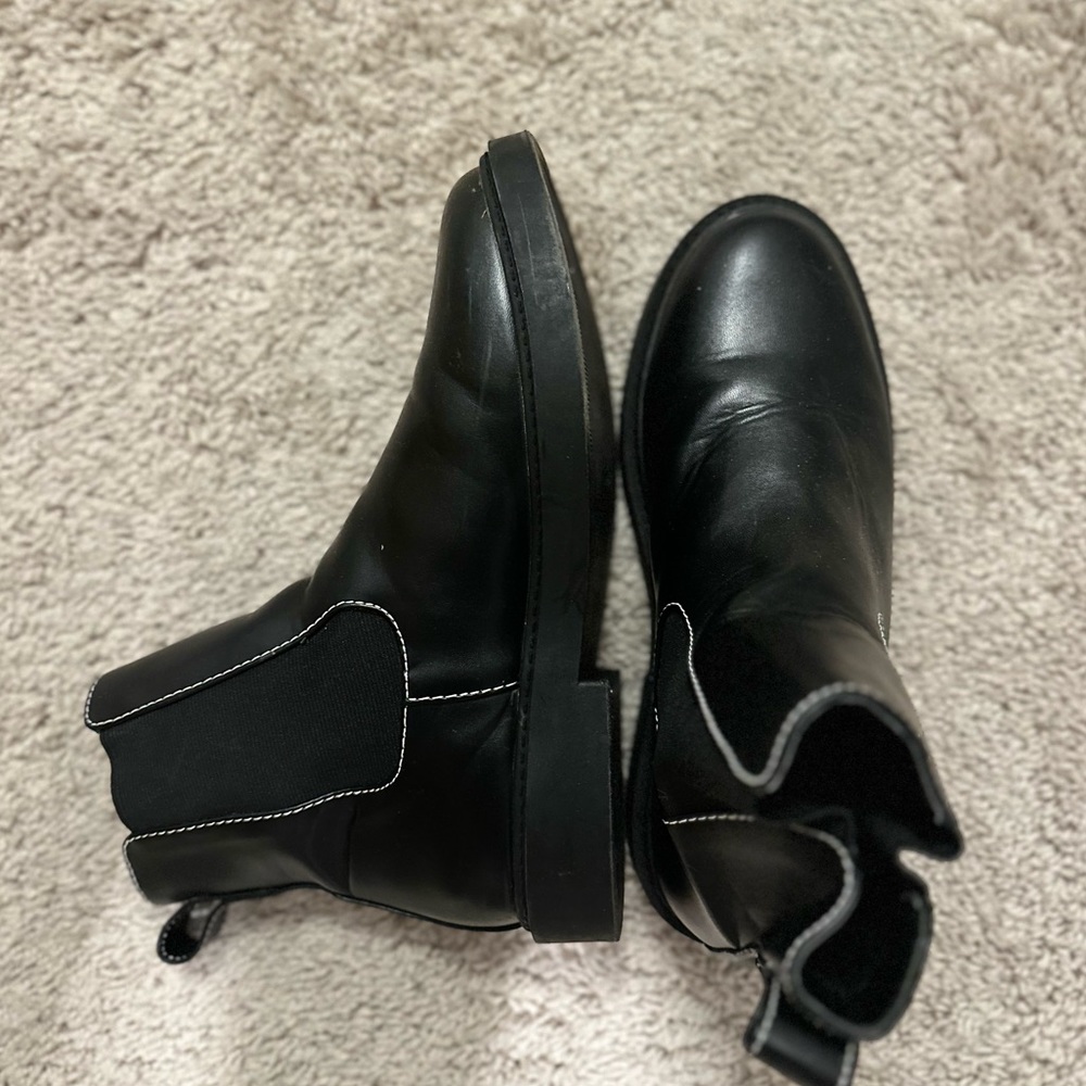 Urban Outfitters Boots